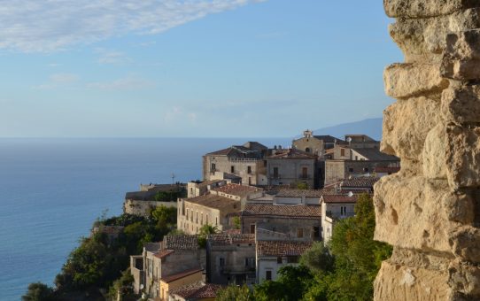 QUASI TRE MILIONI E MEZZO DI EURO IN CALABRIA PER LA VALORIZZAZIONE DEI BORGHI